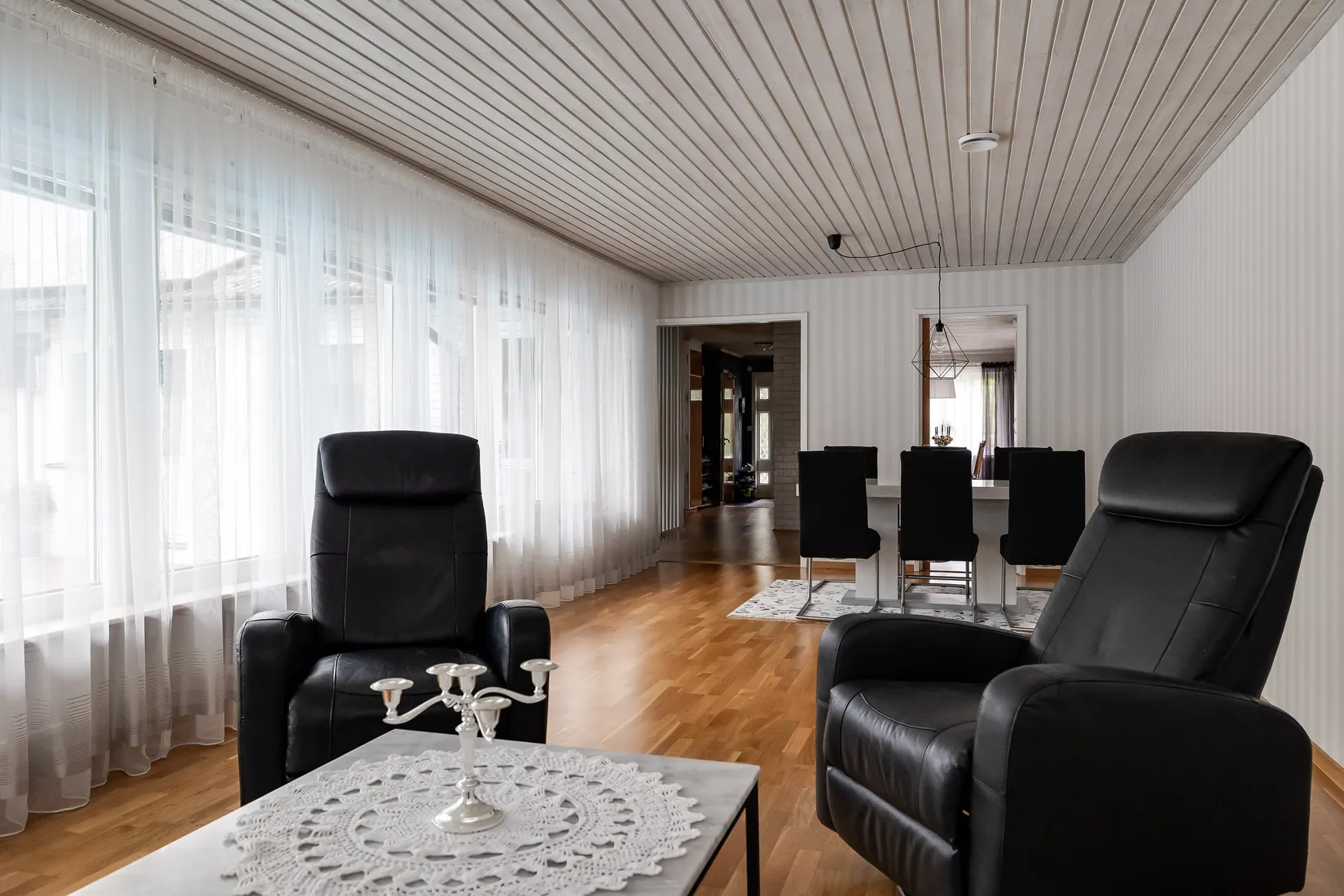 Villa, Gamla vägen 50B, Haga, Kumla