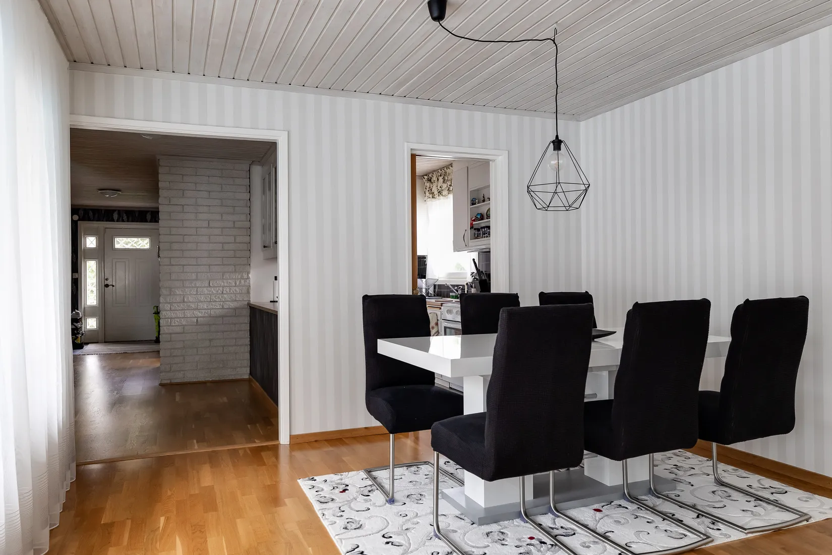 Villa, Gamla vägen 50B, Haga, Kumla