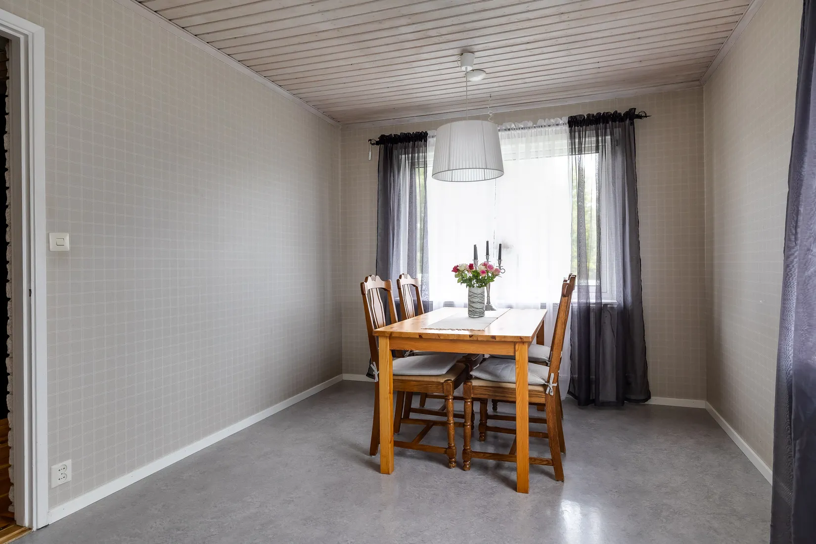 Villa, Gamla vägen 50B, Haga, Kumla