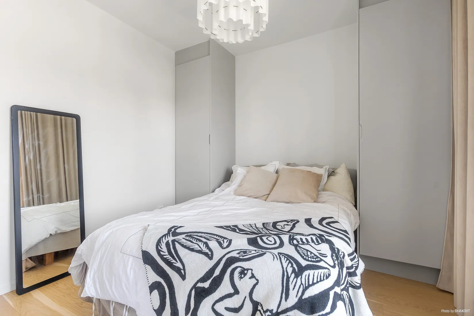 Bostadsrätt, Perrongvägen 25, Roslags Näsby - RN3 Stationen, Täby