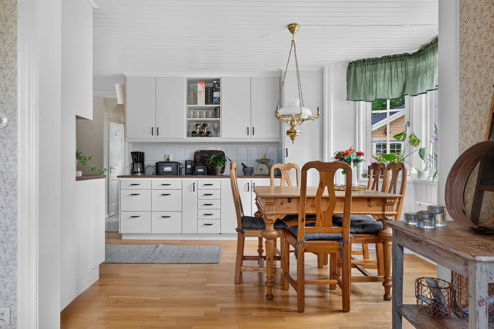 Villa, Gärdesvägen 8, Vintrosa, Örebro