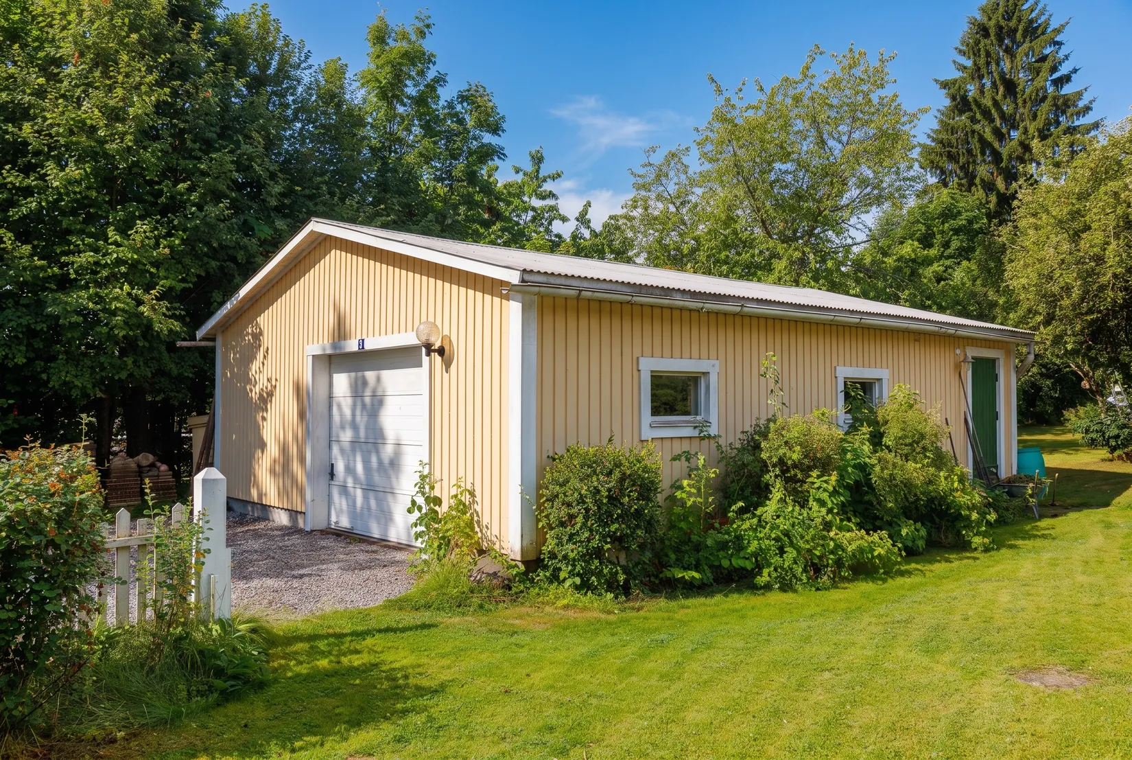 Villa, Gärdesvägen 8, Vintrosa, Örebro
