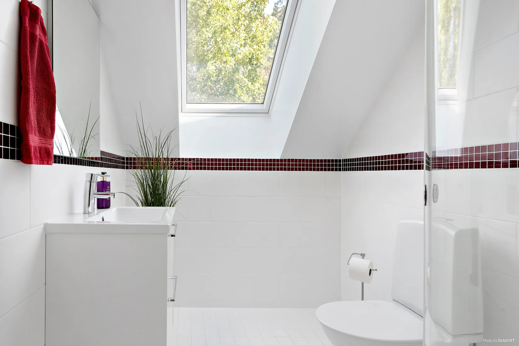 Villa, Knipvägen 13, Enköping