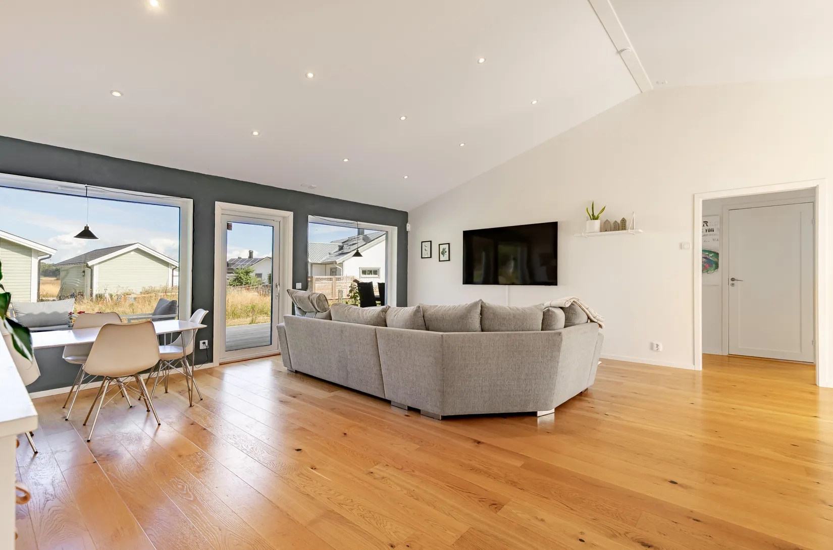 Villa, Aspö Skarpan 8, Strängnäs