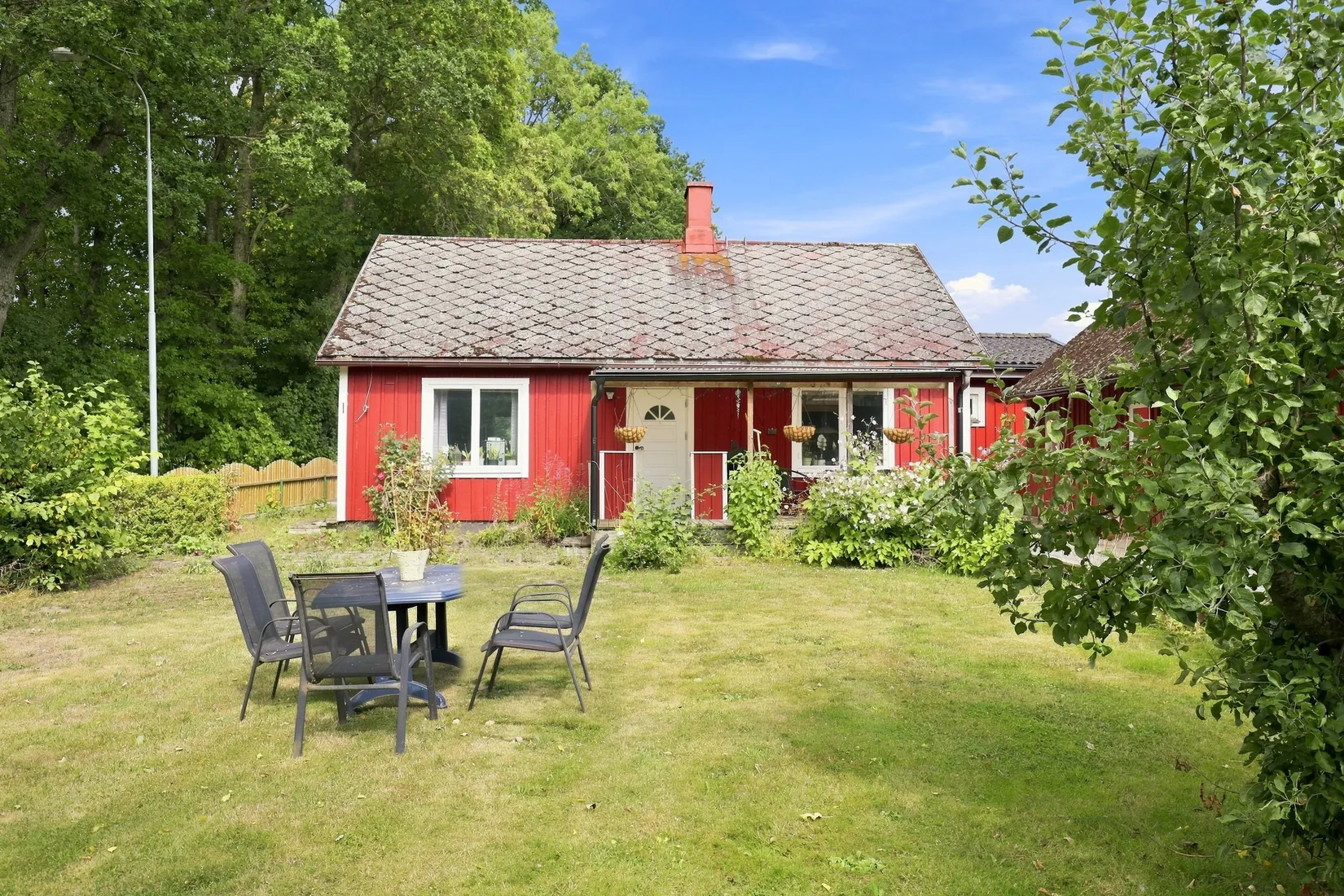 Villa, Grönegatan 1, Vollsjö, Sjöbo