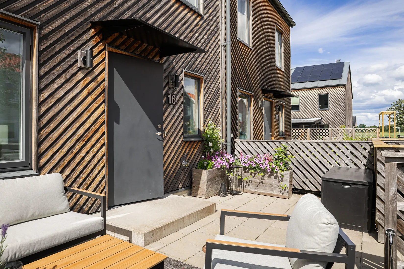 Radhus, Mannusgatan 16, Vikingstad, Linköping
