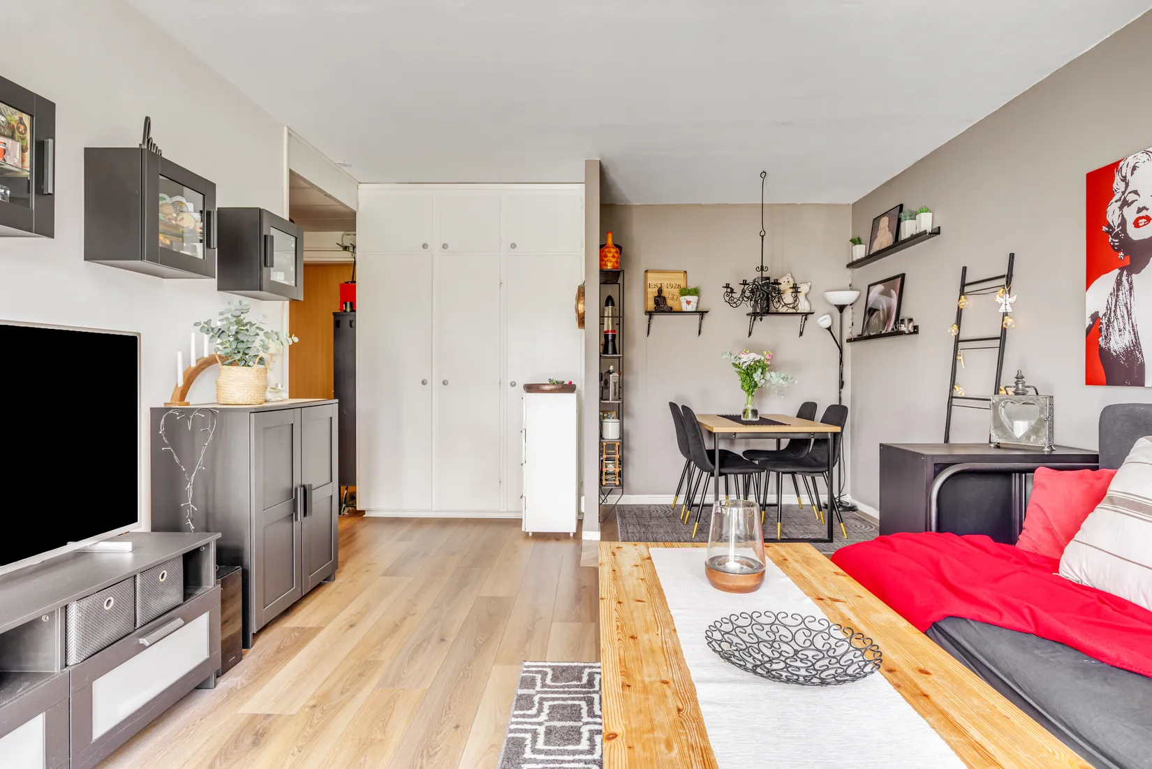 Bostadsrätt, Surbrunnsvägen 3, Centrala Karlshamn, Karlshamn