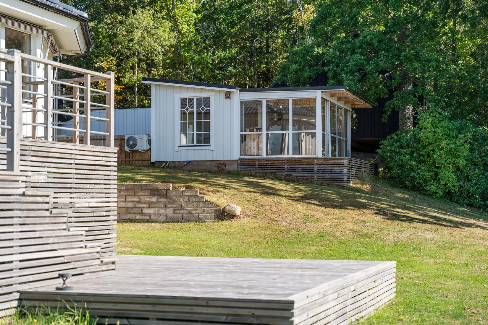 Villa, Hallby 267, Vänersnäs, Vänersborg