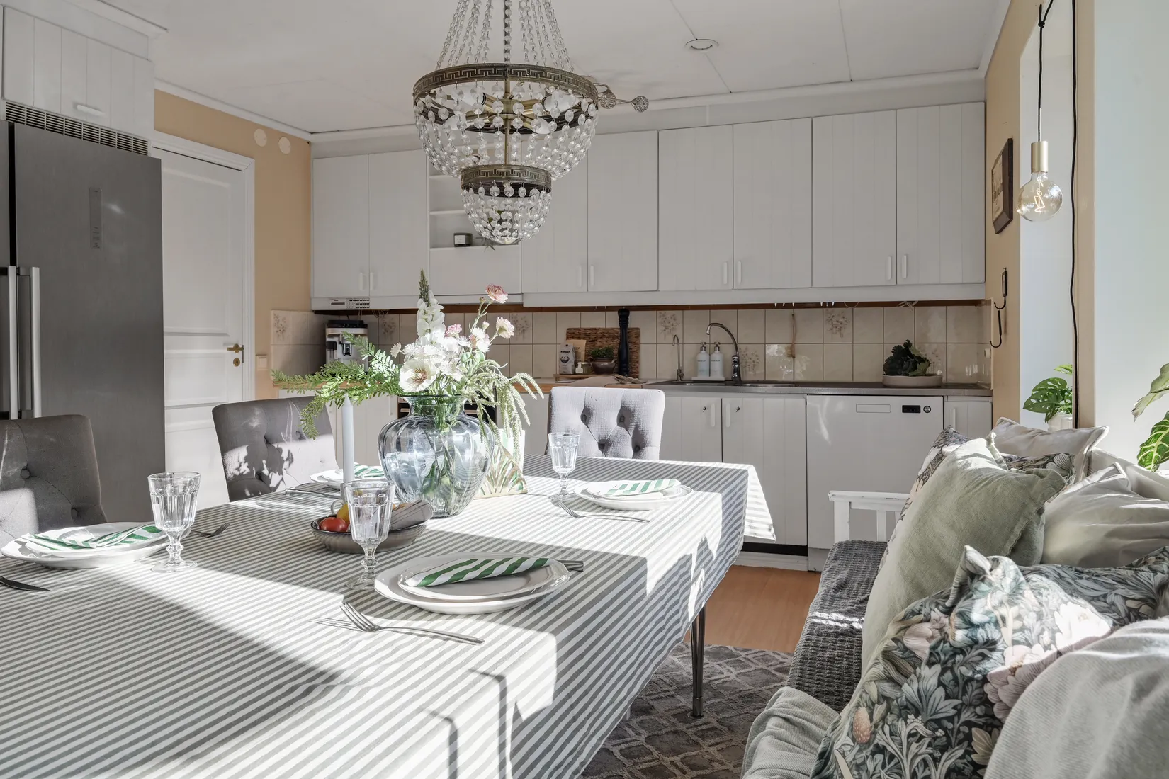 Villa, Kvarnstensvägen 12, Sköldnora/Fornboda, Upplands Väsby