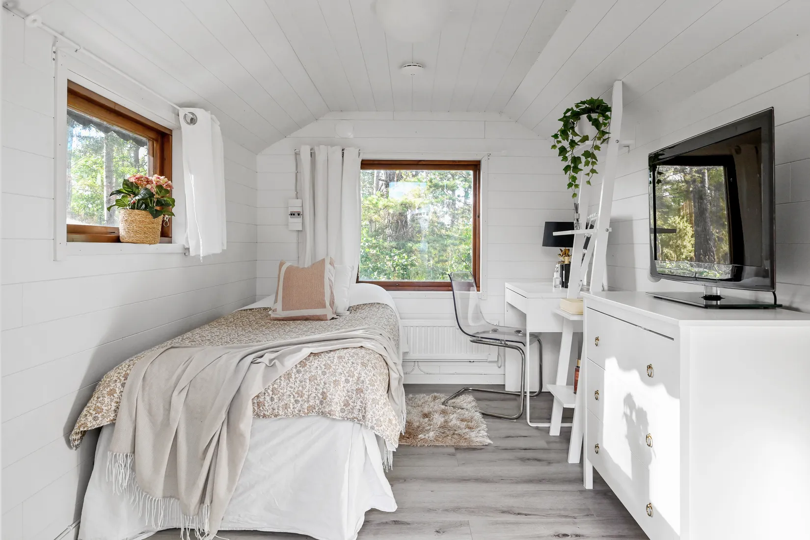 Villa, Kvarnstensvägen 12, Sköldnora/Fornboda, Upplands Väsby