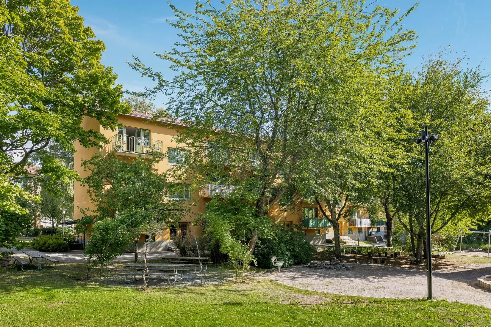 Bostadsrätt, Brommabågen 13, Brommaplan, Stockholm