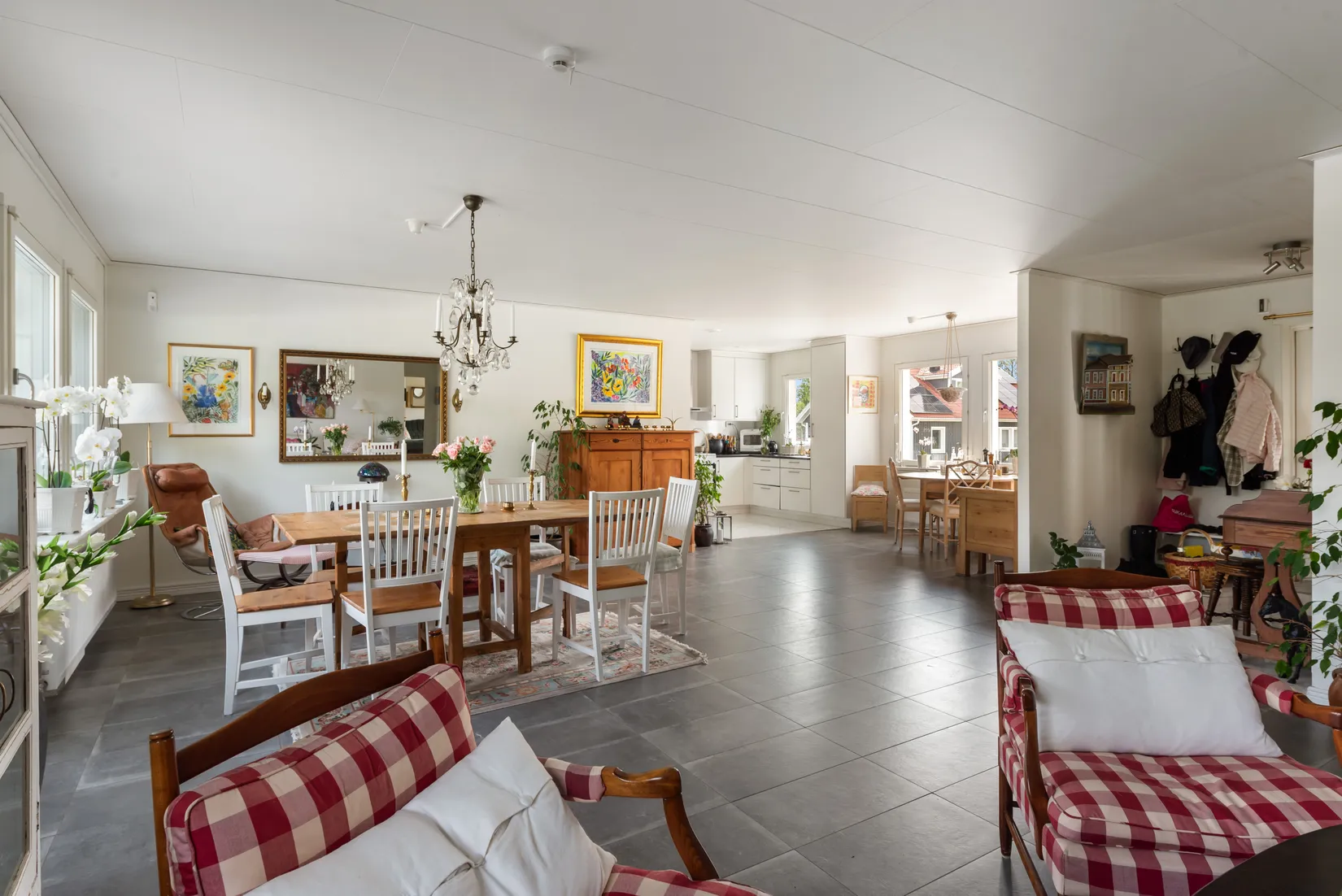 Villa, Jakttornsvägen 8, Rimbo, Norrtälje