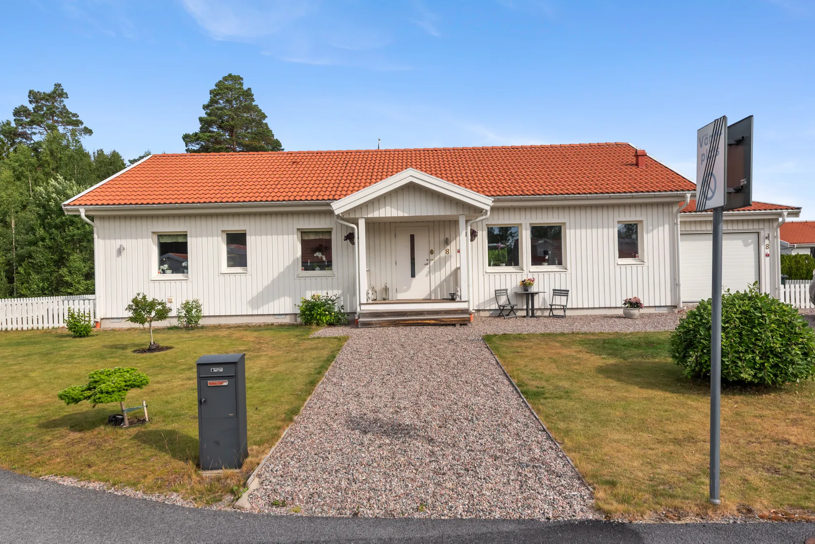 Villa, Jakttornsvägen 8, Rimbo, Norrtälje