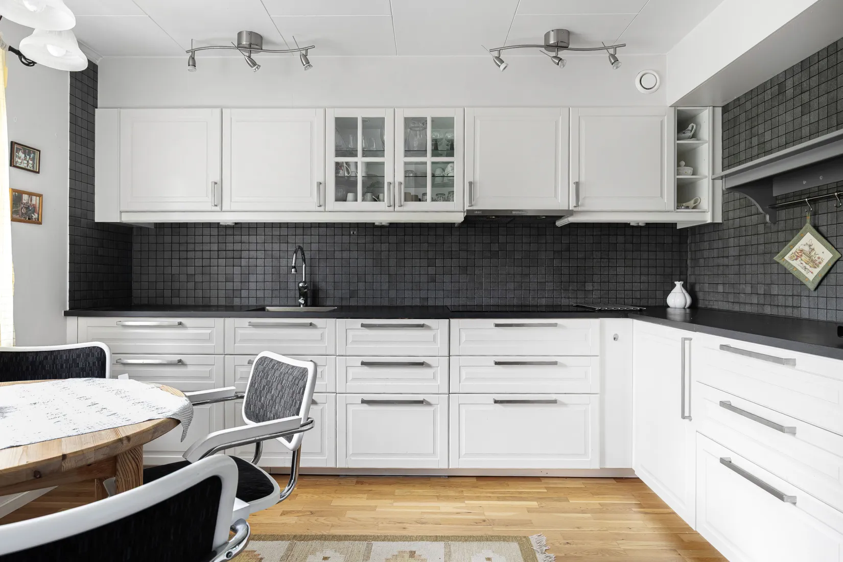 Radhus, Trastsångsvägen 30, Linghem, Linköping