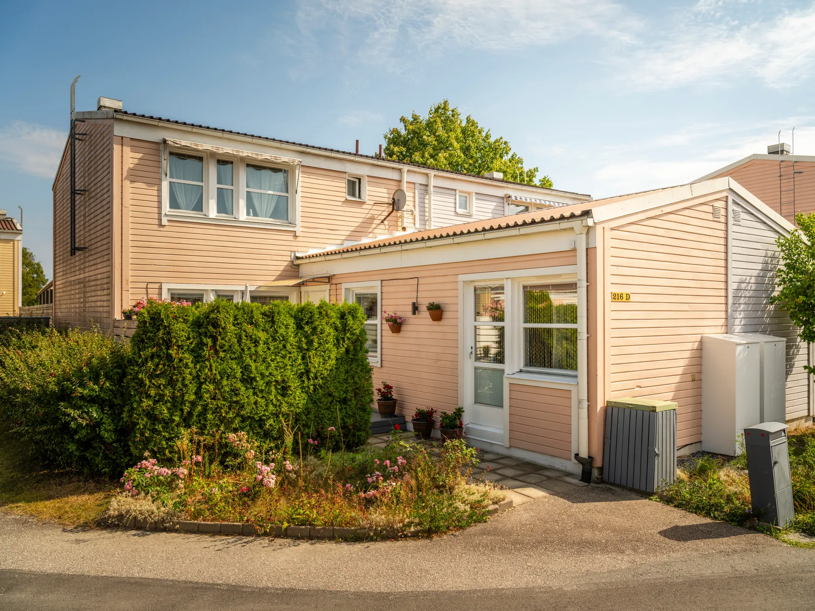 Radhus, Vasavägen 216D, Rotebro, Sollentuna