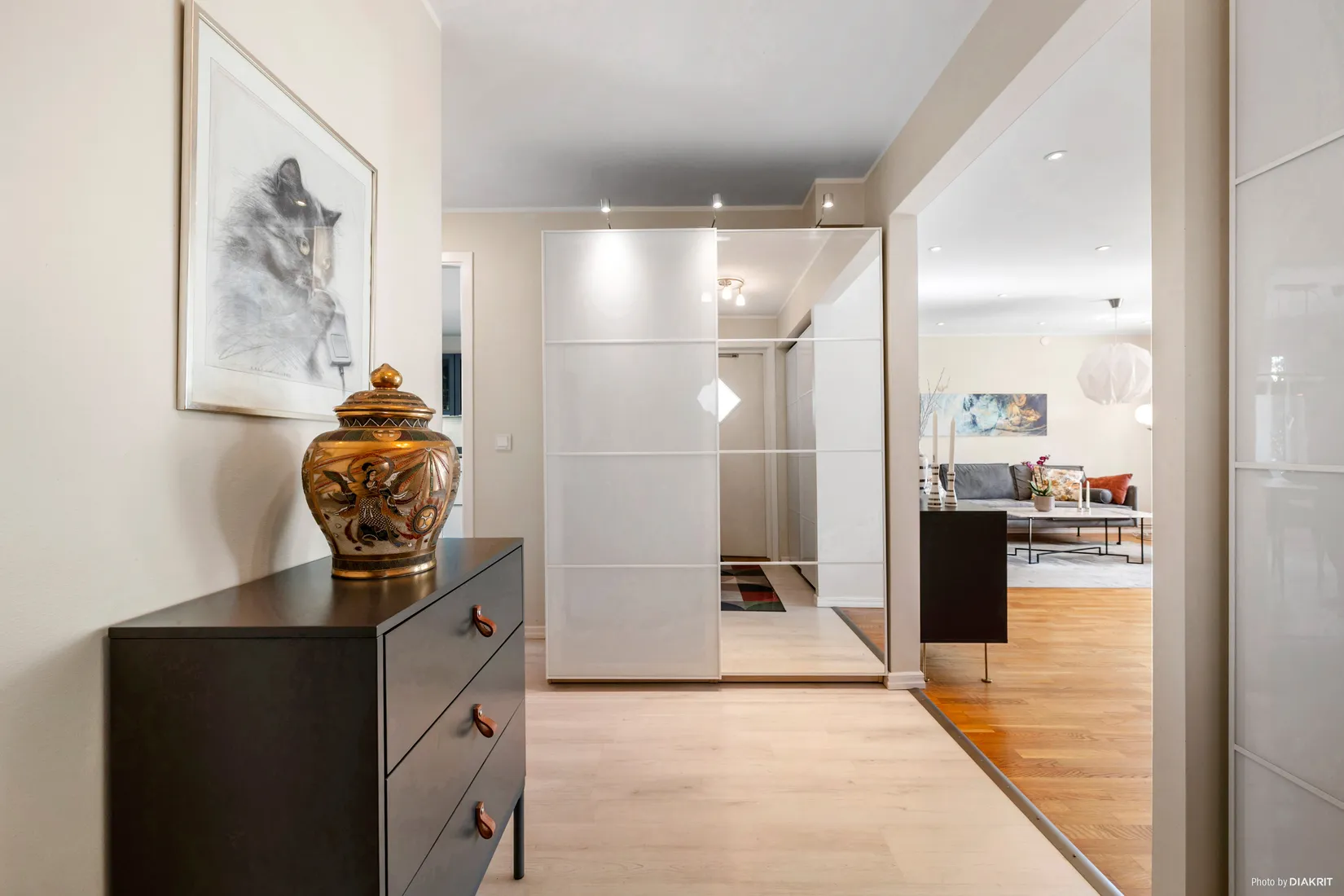 Radhus, Fortvägen 14, Gribbylund, Täby