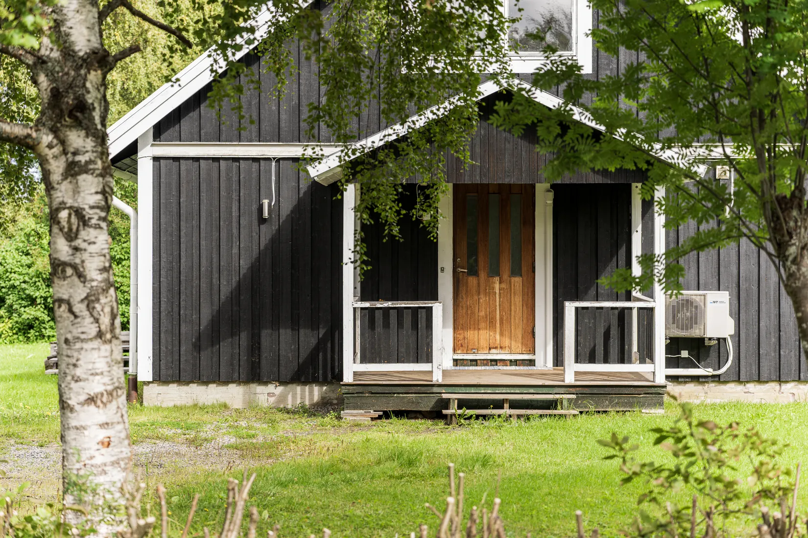 Villa, Klövervägen 13, Berg