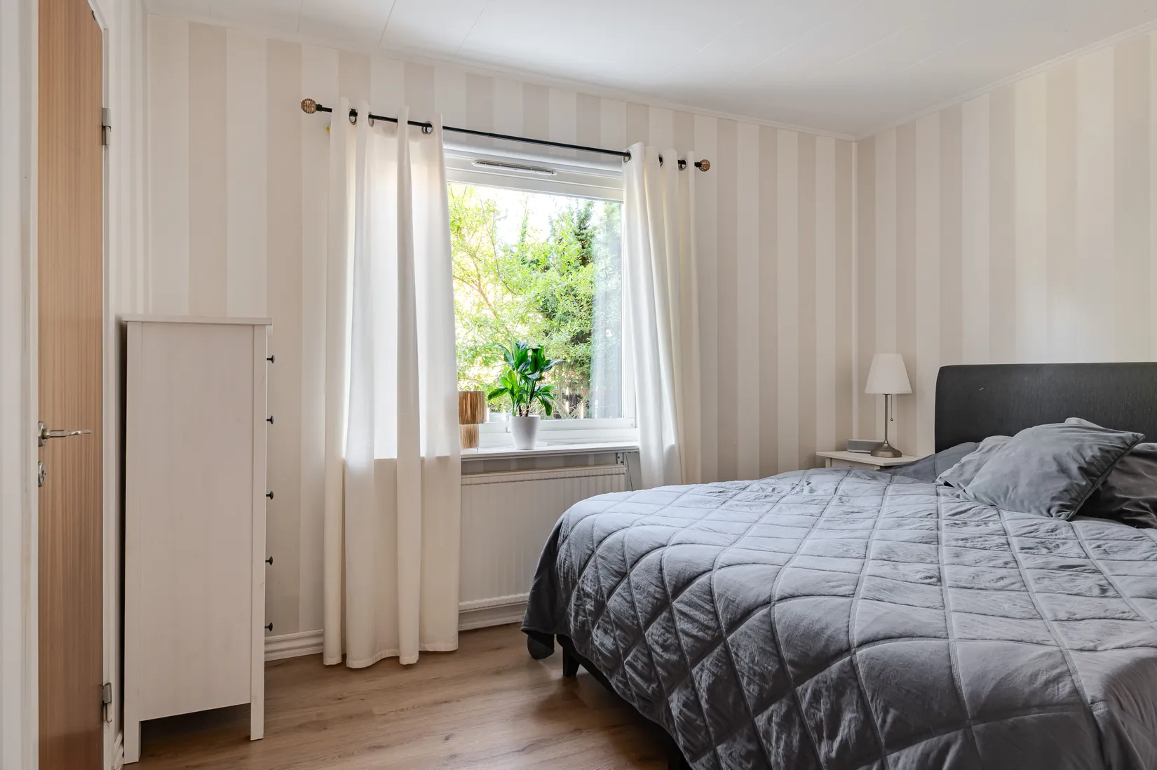 Villa, Skogsgatan 12, Övre Holm, Motala