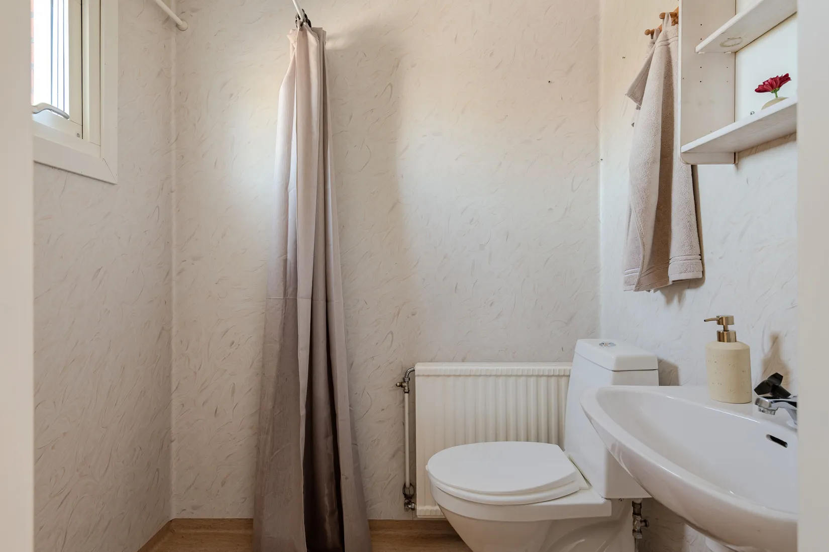 Villa, Skogsgatan 12, Övre Holm, Motala