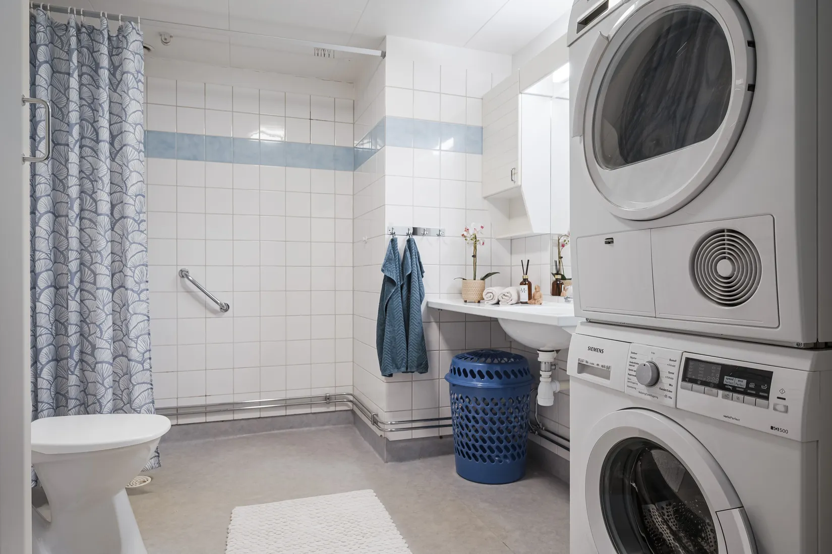 Bostadsrätt, Tallåsgatan 1, Kinna, Mark