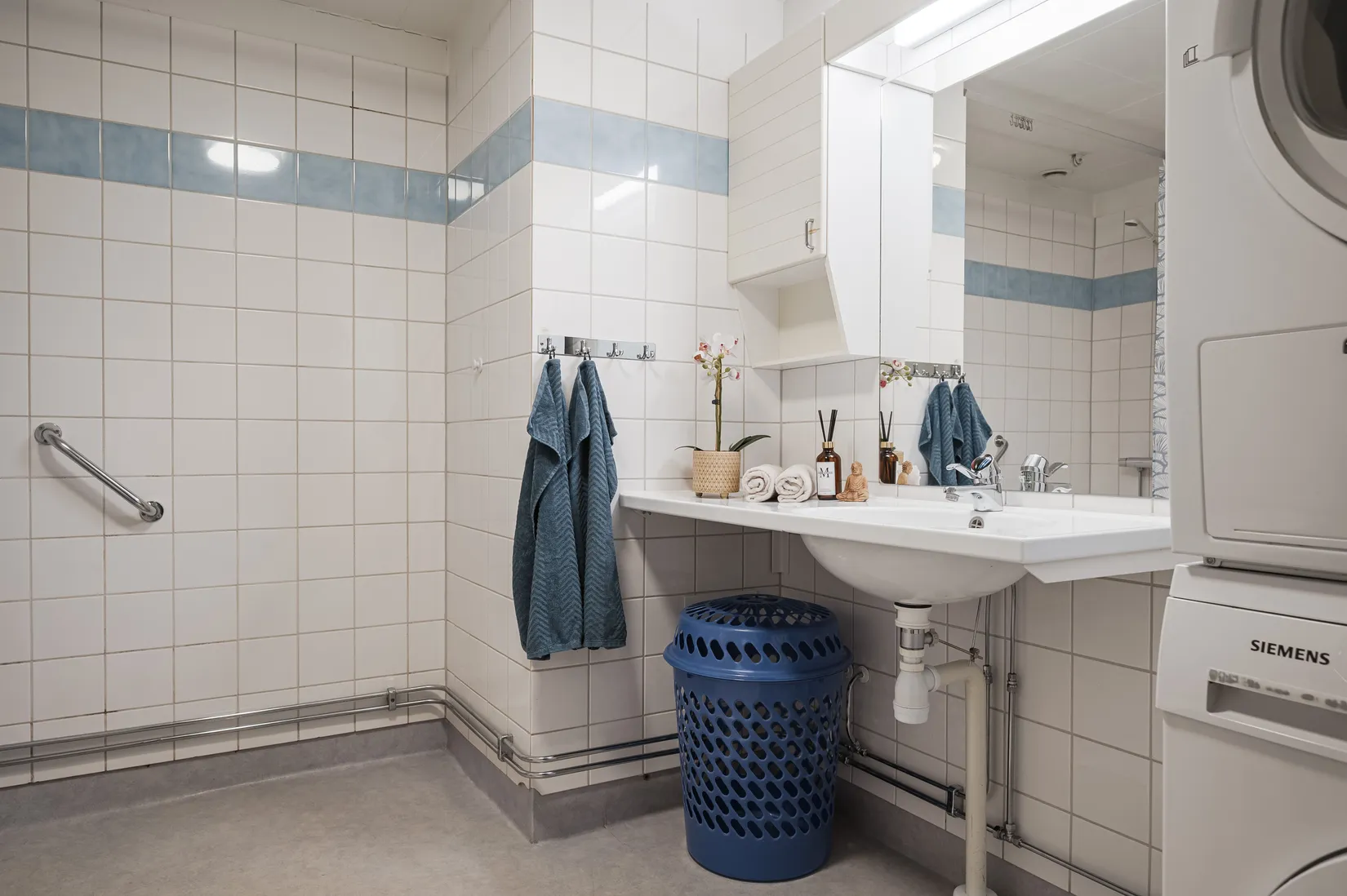 Bostadsrätt, Tallåsgatan 1, Kinna, Mark