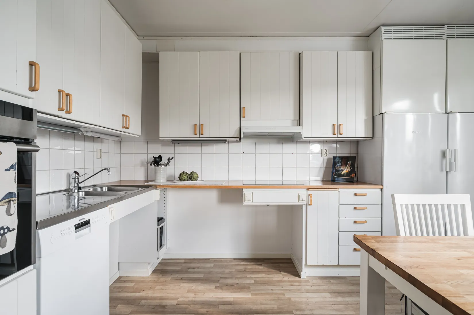 Bostadsrätt, Tallåsgatan 1, Kinna, Mark