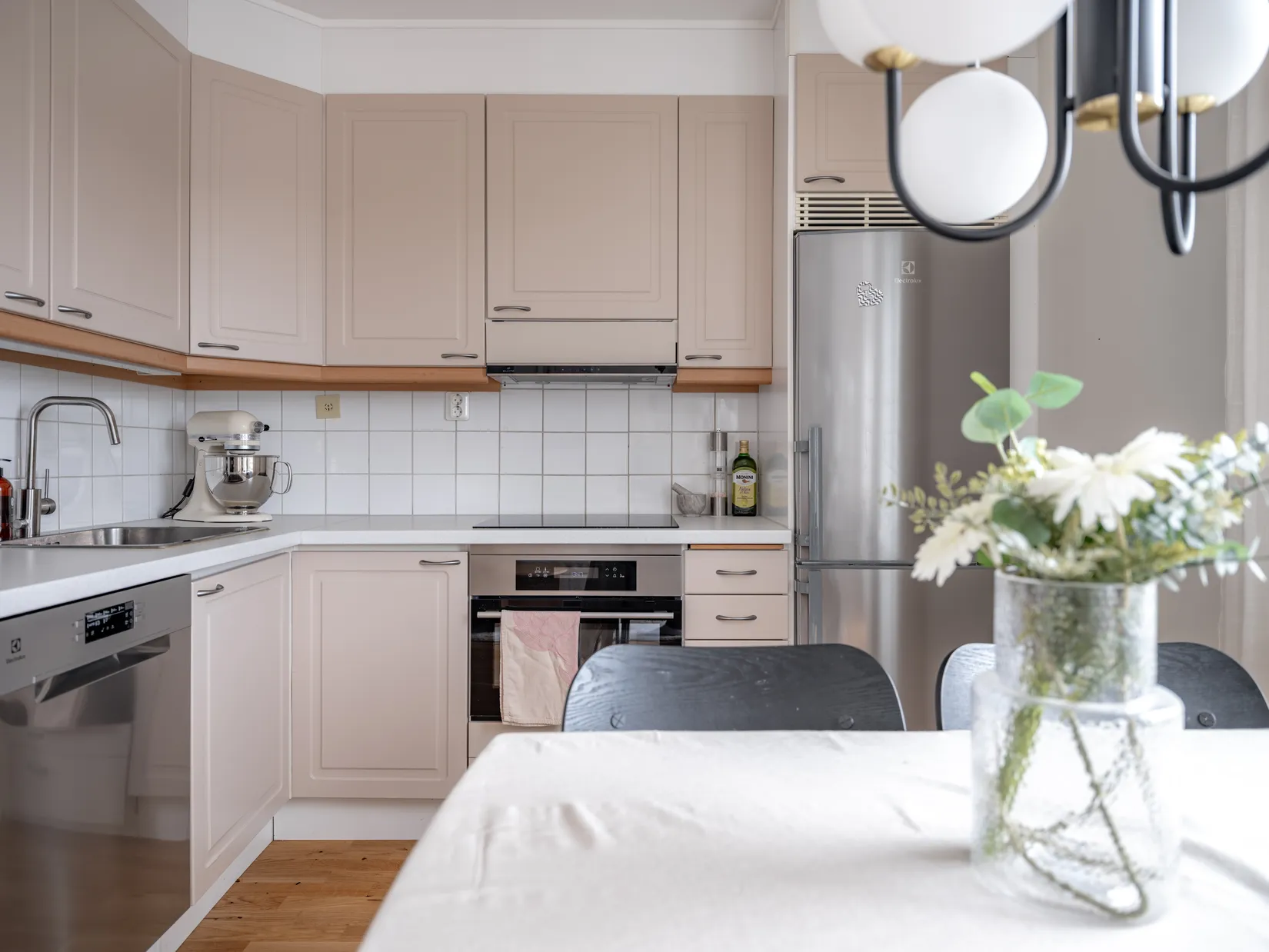 Bostadsrätt, Korsvägen 28, Roslags-Näsby, Täby