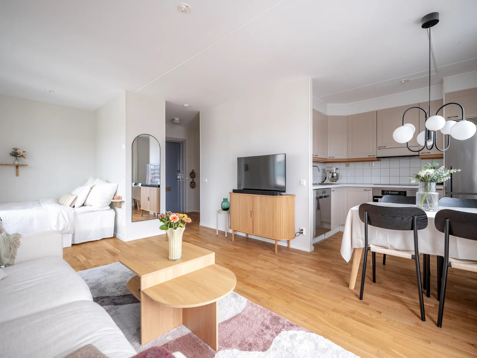 Bostadsrätt, Korsvägen 28, Roslags-Näsby, Täby