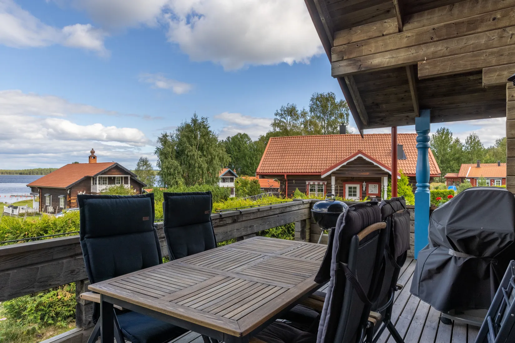 Villa, Gladvägen 2, Gesunda, Mora