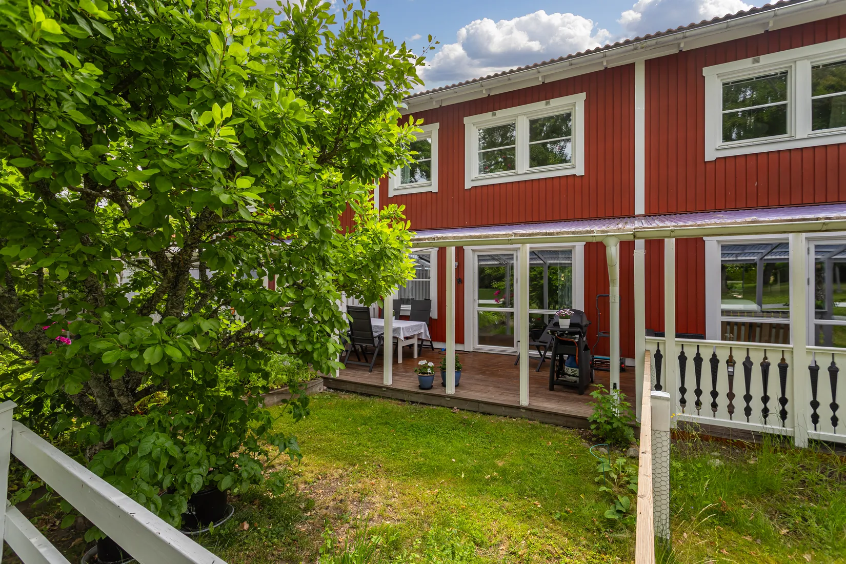 Radhus, Mäster Henriks Allé 21, Viby, Sollentuna