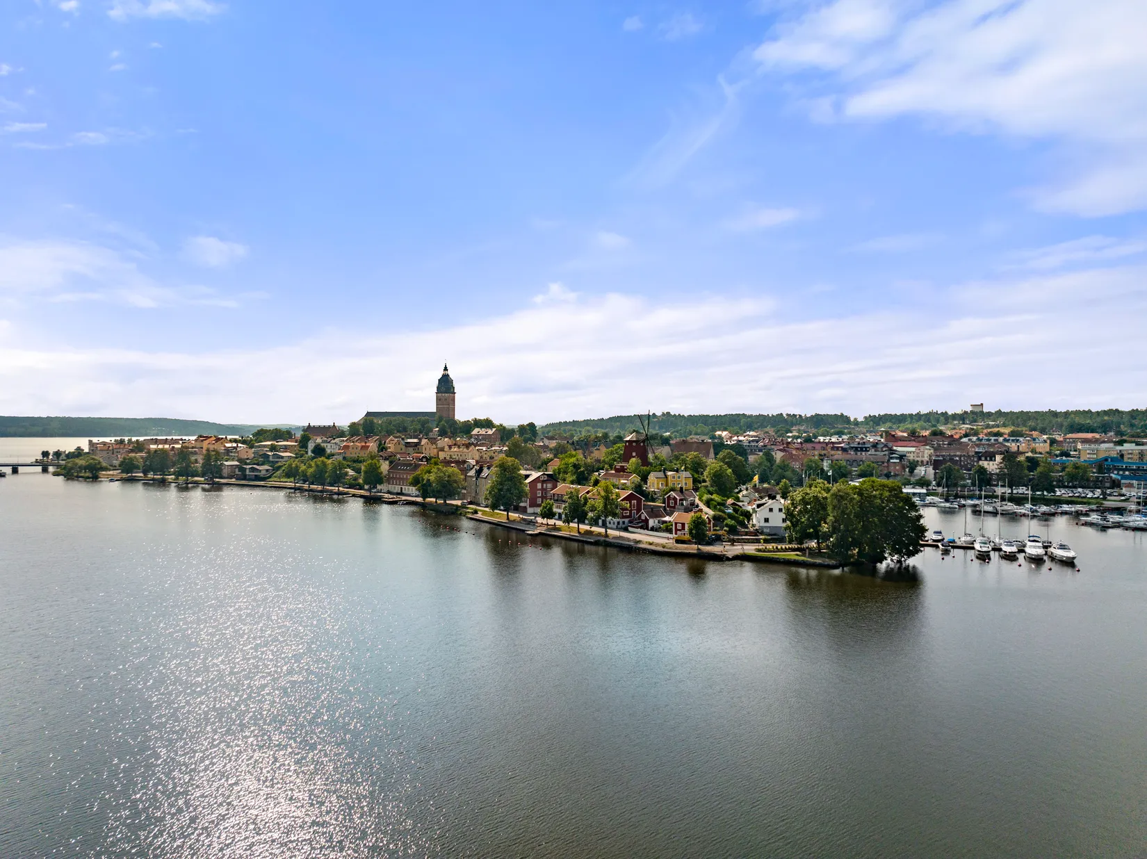 Radhus, Vallbyvägen 56E, Stadsskogen, Strängnäs