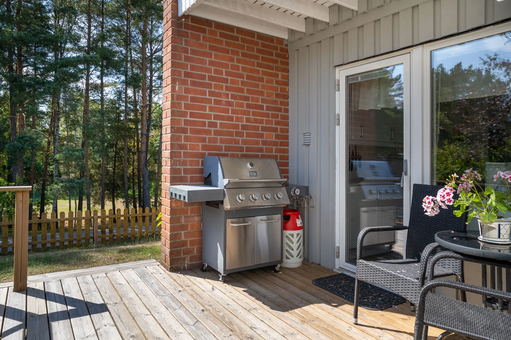 Radhus, Vallbyvägen 56E, Stadsskogen, Strängnäs