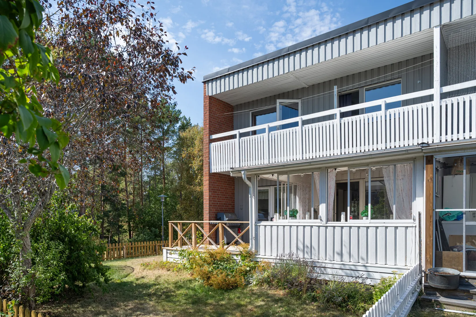 Radhus, Vallbyvägen 56E, Stadsskogen, Strängnäs