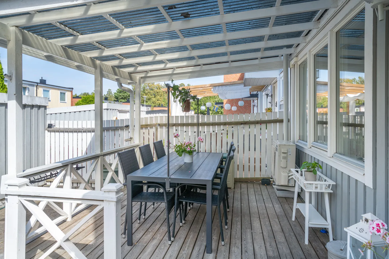 Radhus, Vallbyvägen 56E, Stadsskogen, Strängnäs