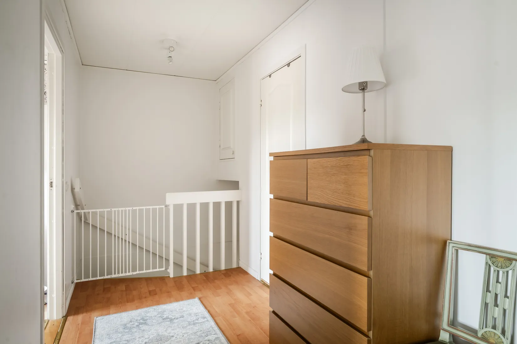 Radhus, Vallbyvägen 56E, Stadsskogen, Strängnäs