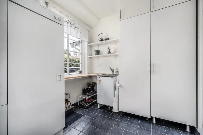 Villa, Gamla Lyckebyvägen 42, Haninge