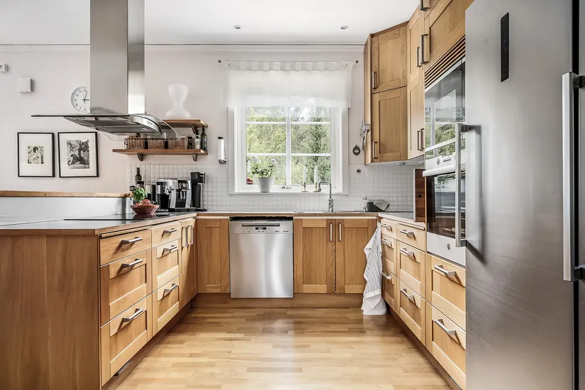 Villa, Gamla Lyckebyvägen 42, Haninge
