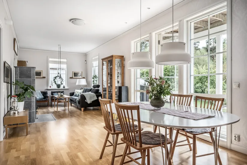 Villa, Gamla Lyckebyvägen 42, Haninge
