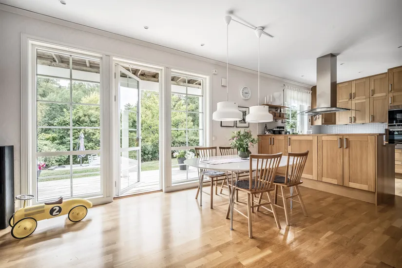 Villa, Gamla Lyckebyvägen 42, Haninge