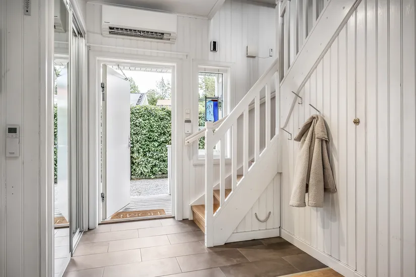 Villa, Gamla Lyckebyvägen 42, Haninge