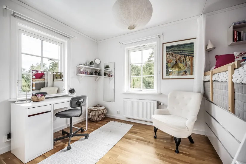 Villa, Gamla Lyckebyvägen 42, Haninge