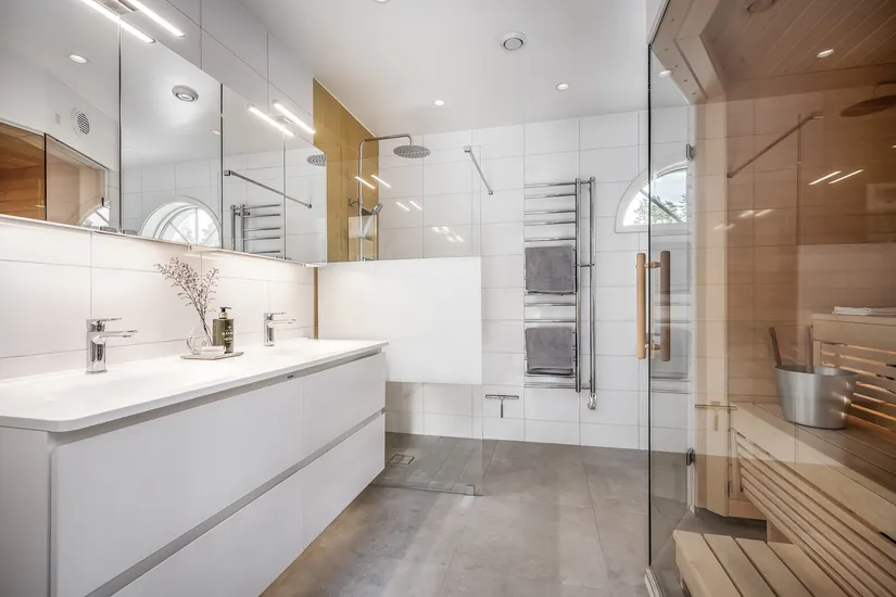 Villa, Gamla Lyckebyvägen 42, Haninge