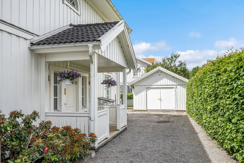 Villa, Gamla Lyckebyvägen 42, Haninge