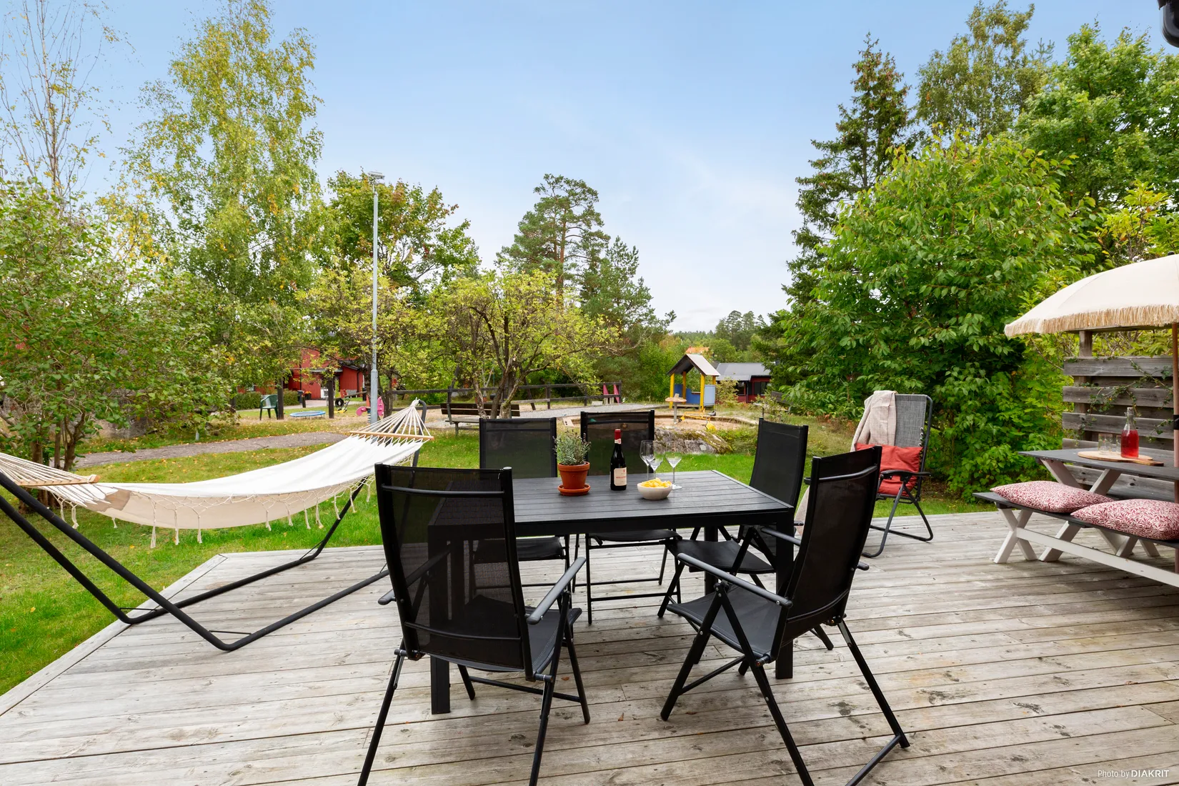 Radhus, Nickelvägen 15, Skarpäng, Täby