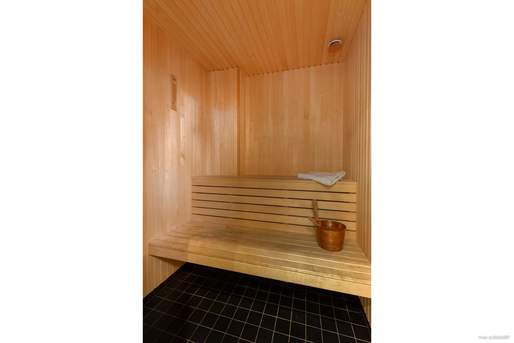 Radhus, Nickelvägen 15, Skarpäng, Täby