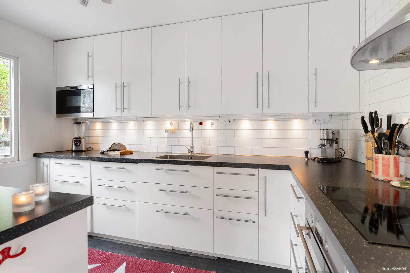 Radhus, Nickelvägen 15, Skarpäng, Täby
