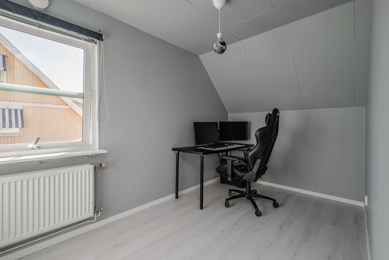 Radhus, Gläntastigen 91, Uthamra, Vallentuna