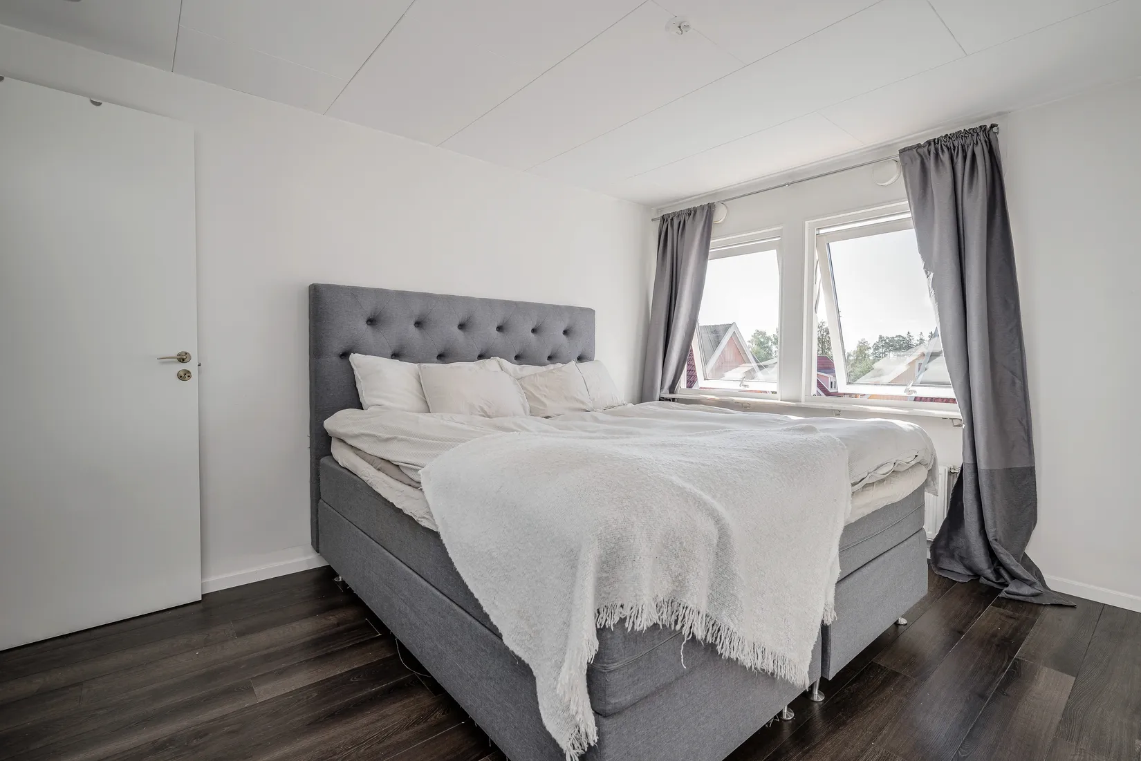 Radhus, Gläntastigen 91, Uthamra, Vallentuna