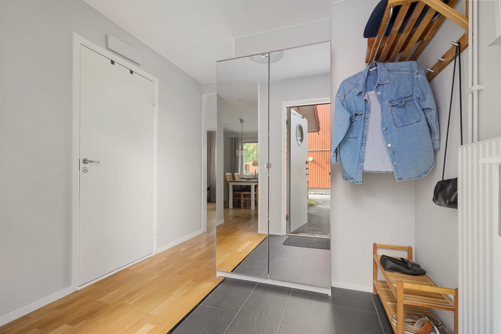 Radhus, Läktvägen 51, Vendelsö, Haninge