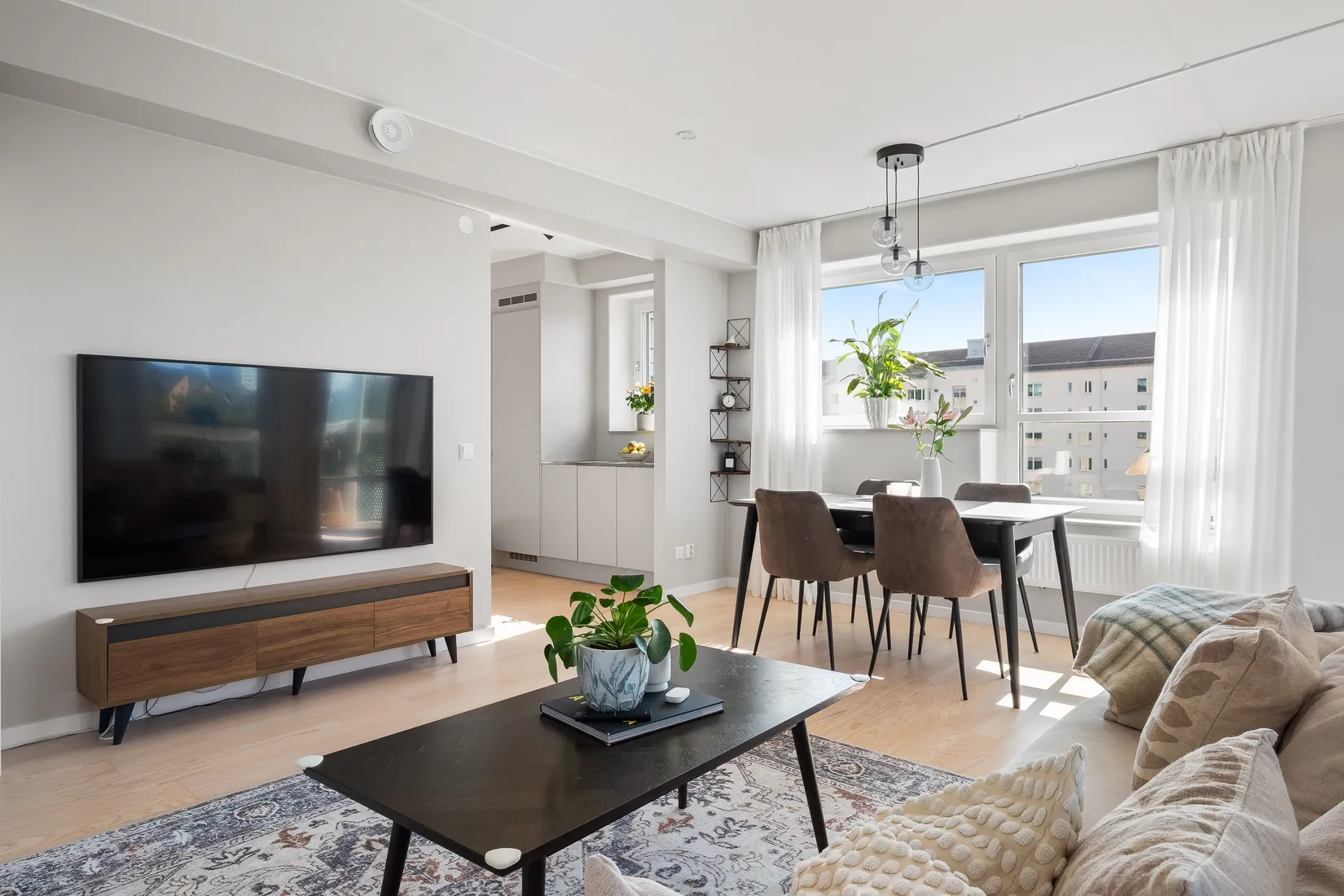 Bostadsrätt, Kolonnvägen 2, Haga Norra, Solna
